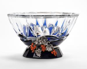 Coppa di cristallo con elementi decorativi di argento e corallo. Eliseo Mangili (1890-1977), Milano, 1935-1949